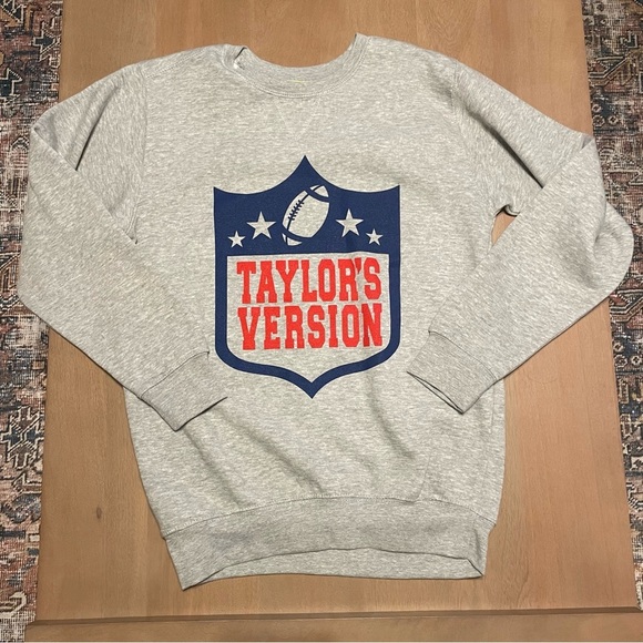 Women’s Lock the Label Taylor Swift Taylor’s Version NFL Sweater - Picture 2 of 5